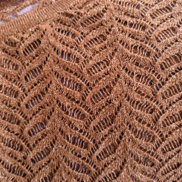 Women's Knit Top - Picture 3 of 10